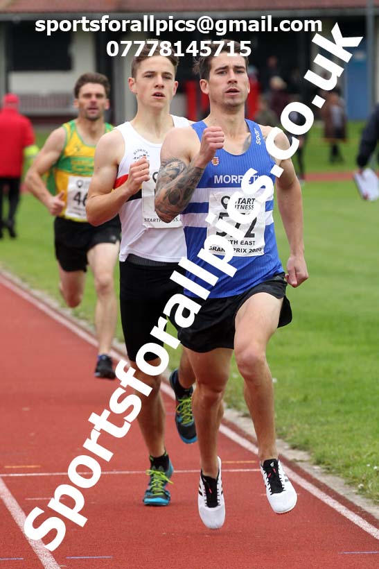 800 metres, NECAA Open Meeting, Morpeth, Sunday, September 27th. David T. Hewitson/Sports for All Pics